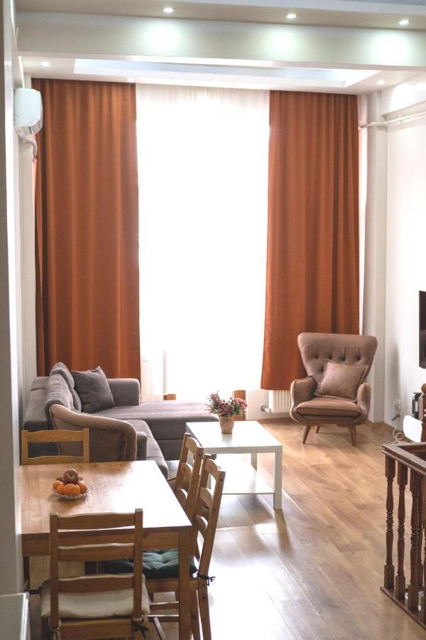 Appartamento Garden Duplex With Netflix Close To Taksim,bomonti Provincia di Istanbul